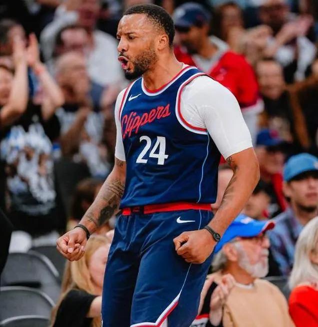 拜仁慕尼黑赛后刷新队史纪录，志在欧超杯名次提升，质疑声仍在，年轻球员得到机会的简单介绍-爱游戏ayx