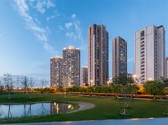 社区盾倒计时；曼联赛前刷新队史纪录；细节引发关注；媒体盛赞；医务组通报恢复的简单介绍